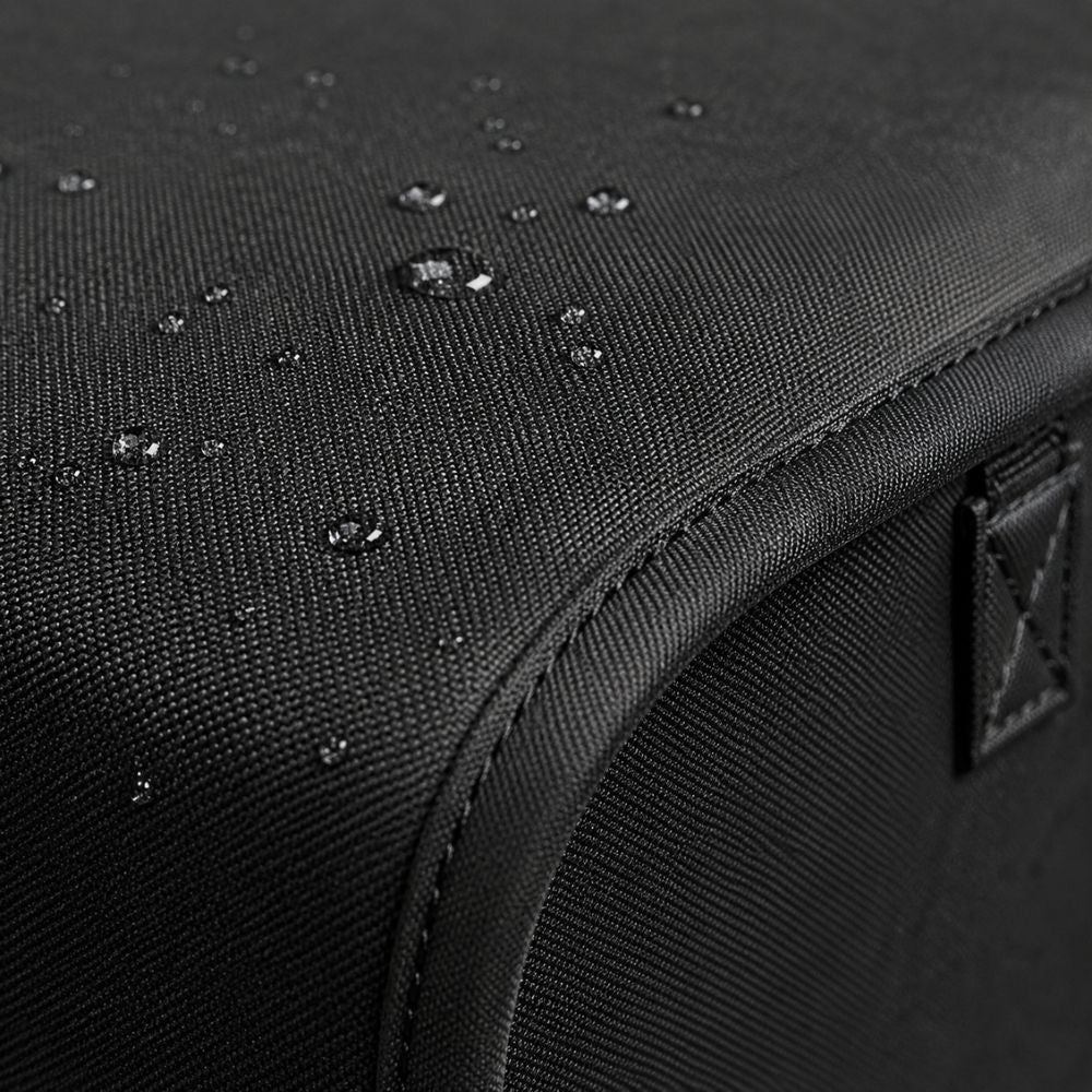Scratch-Resistant by Design.